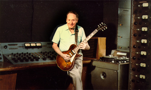 Les Paul Guitarist